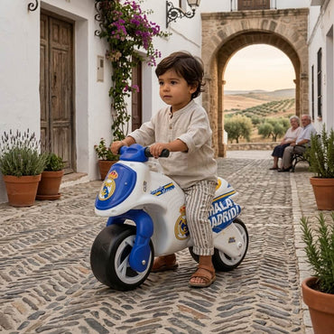 Moto Correpasillos Neox Real Madrid