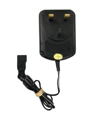 Cargador UK Para Batería 12V