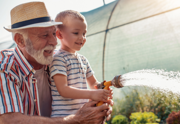 DÍA INTERNACIONAL DE LOS ABUELOS: JUEGOS PARA DISFRUTAR JUNTOS