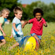 BENEFICIOS DE LOS JUGUETES EN EL DESARROLLO DE LOS NIÑOS