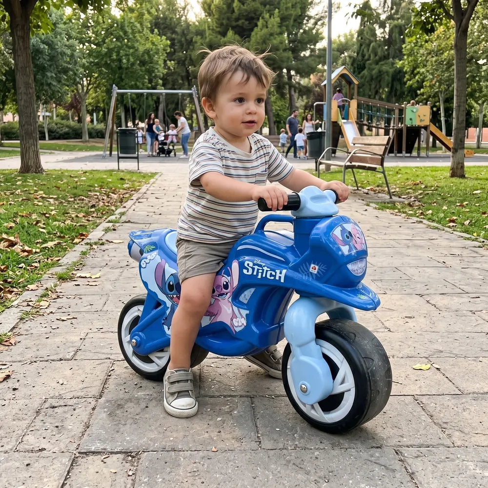 Moto Correpasillos Tundra Stitch